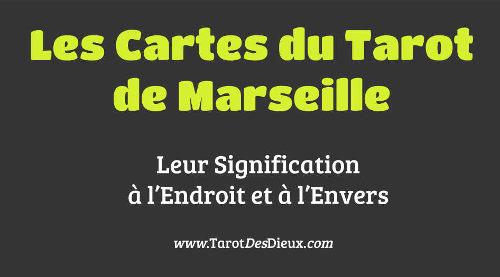 le titre les cartes du tarot de Marseille tout simplement écrit en vert sur fond noir
